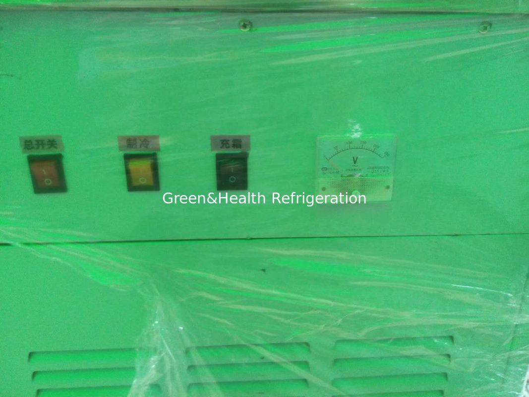 1.5kw Szybka maszyna do lodów smażonych z funkcją szybkiego mrożenia i konstrukcją ze stali nierdzewnej 201